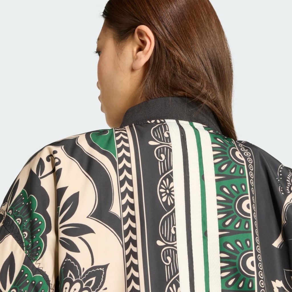 Imagem 5 do produto Jaqueta Feminina adidas Varsity X FARM