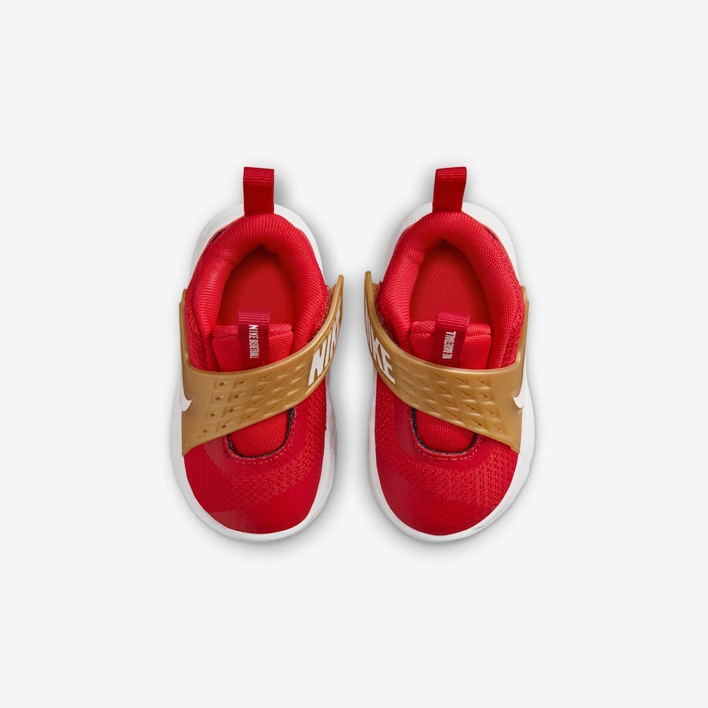 Imagem 5 do produto Tênis Infantil Nike Team Hustle D12