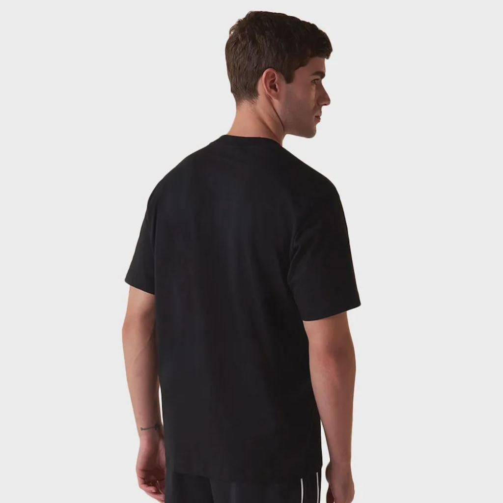 Imagem 2 do produto Camiseta Masculina Fila Comfort Classic