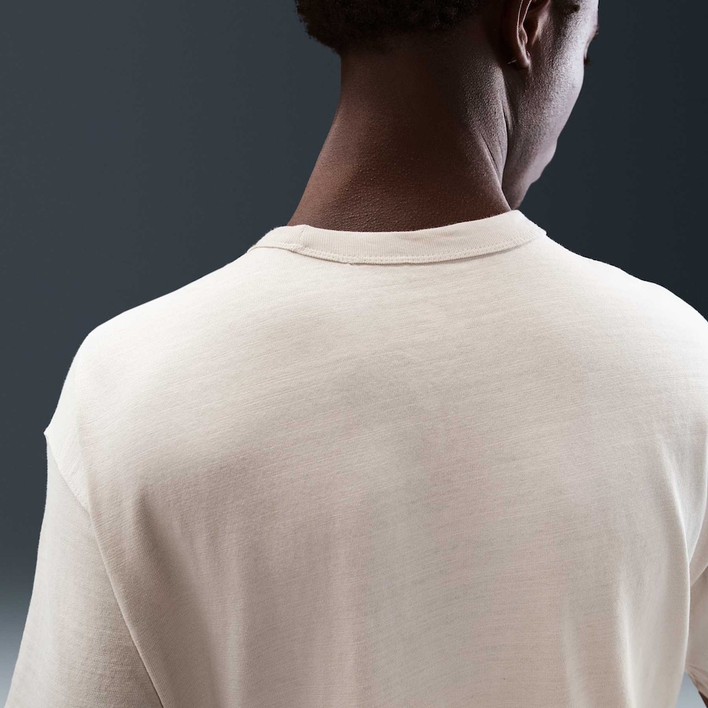 Imagem 4 do produto Camiseta Nike Sportswear Essential Masculina