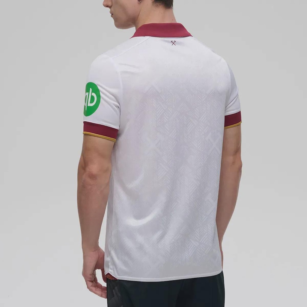 Imagem 4 do produto Camisa West Ham III 2025 Umbro - Masculina - Torcedor