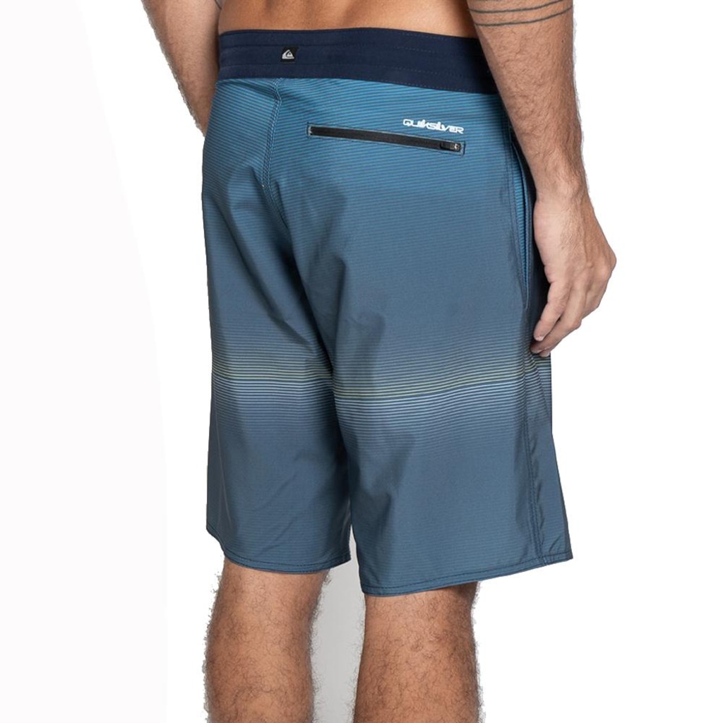 Imagem 4 do produto Bermuda Masculina Quiksilver Street Trunk Connect 20" WT25