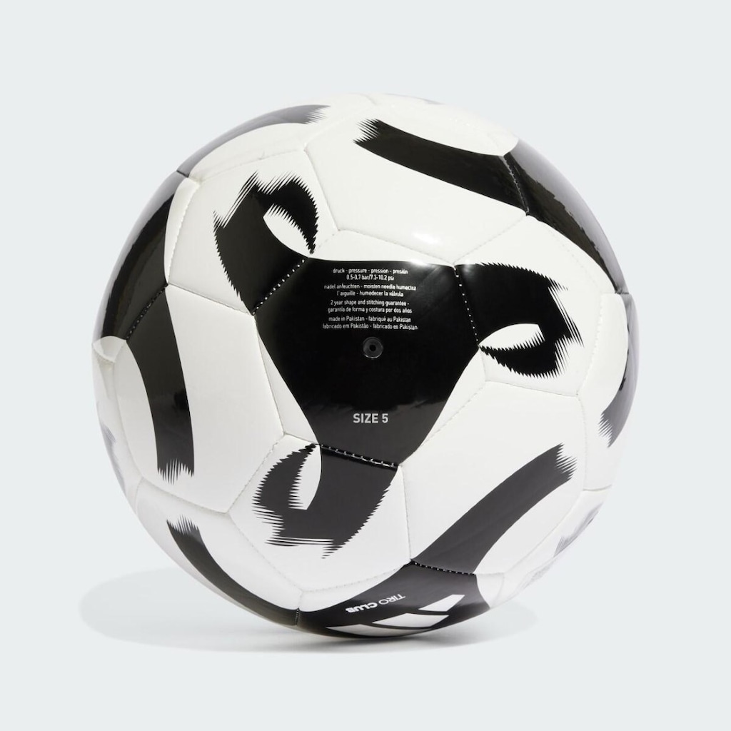 Imagem 2 do produto Kit Bola de Futebol de Campo Adidas Club + Bomba de Ar