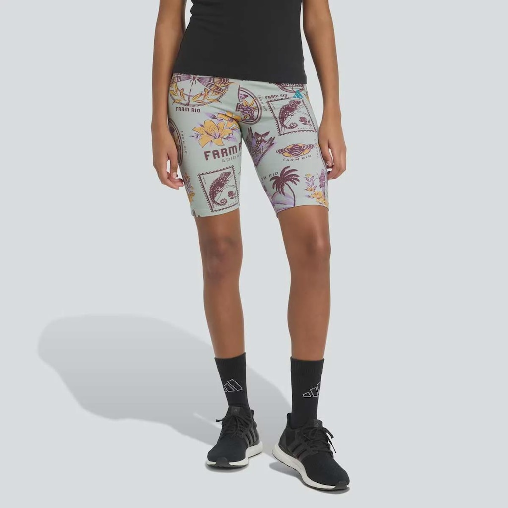 Bermuda adidas Farm Biker Feminina