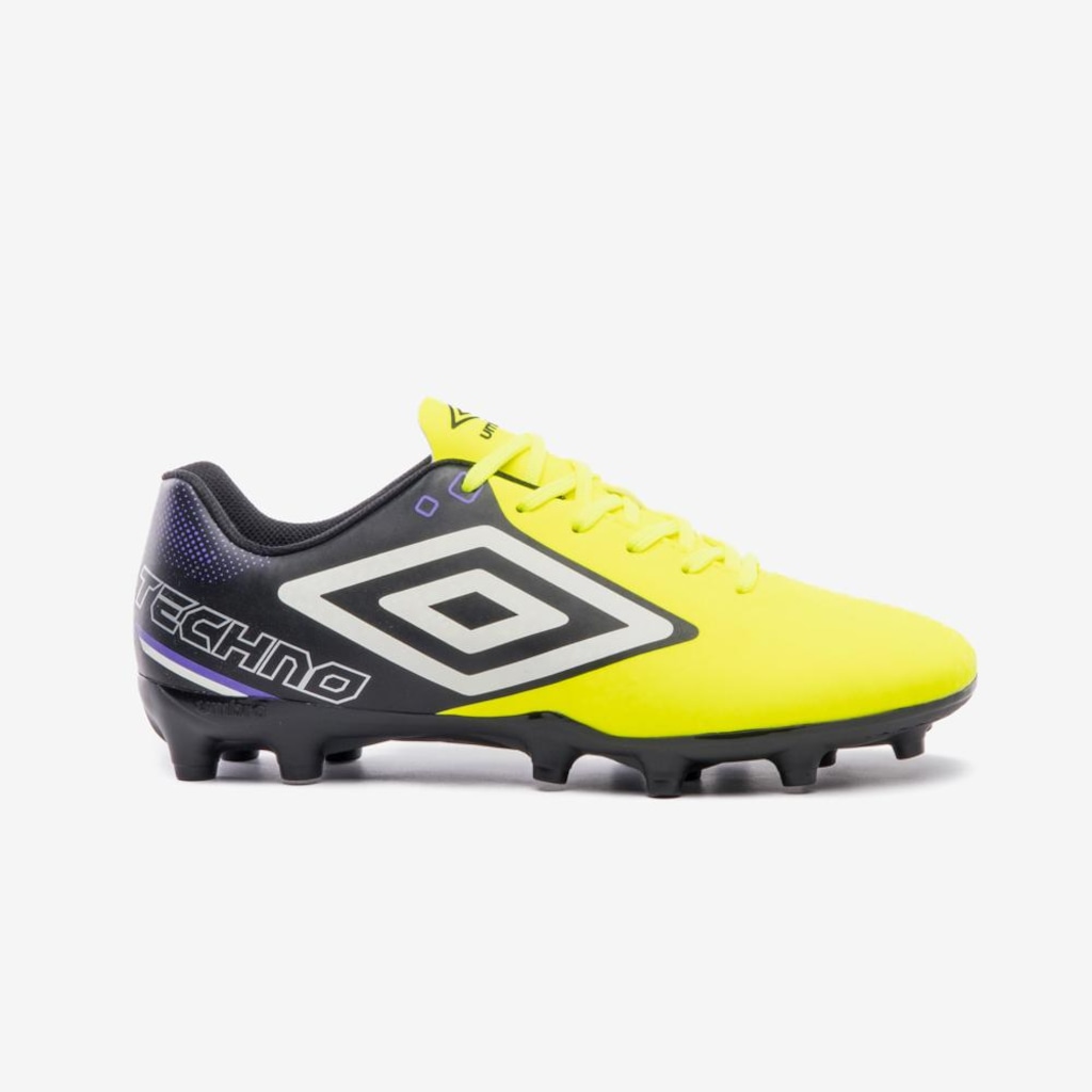 Chuteira de Campo Adulto Umbro Techno Ii