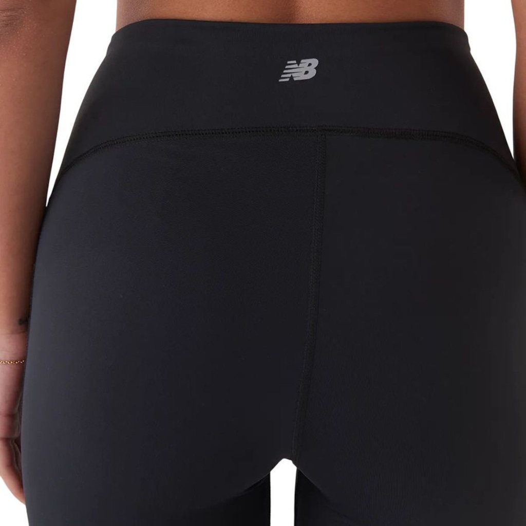 Imagem 4 do produto Bermuda New Balance Sleek 6 Feminina