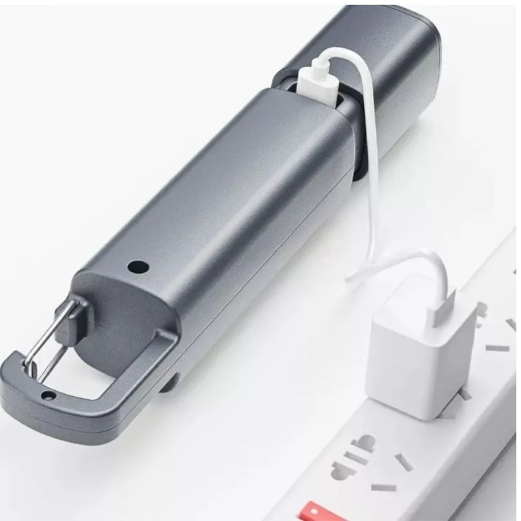 Imagem 2 do produto Mini Lanterna LED DK Recarregável USB Longo Alcance com Gancho Resistente à Água