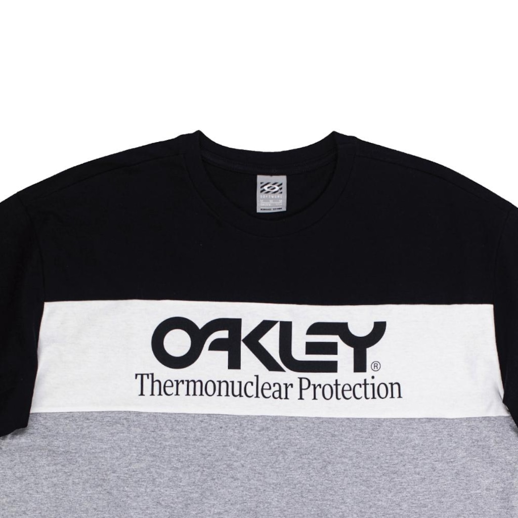 Imagem 3 do produto Camiseta Oakley Thermonuclear Blocked SS Tee