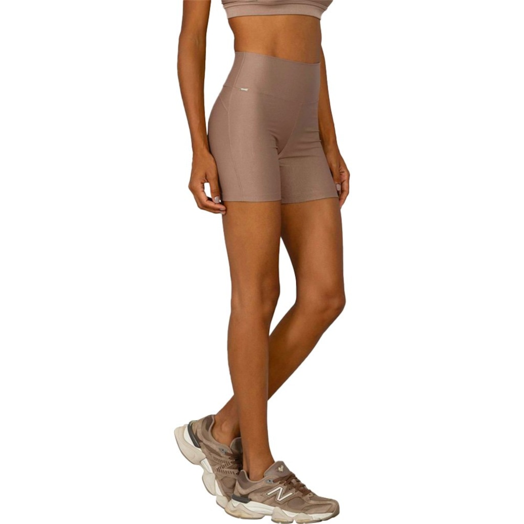 Imagem 3 do produto Bermuda Run More Glow Essencial Feminina