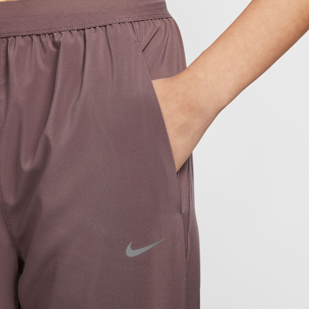 Imagem 4 do produto Calça Dri-FIT Nike Tempo Feminina