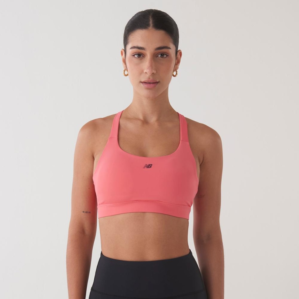 Top New Balance Essentials Run Feminino