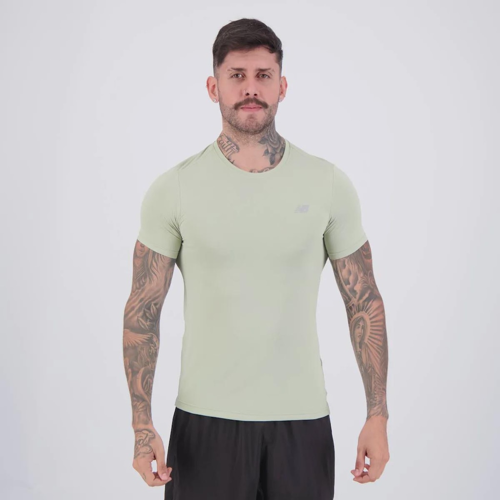 Camiseta New Balance Sport Essentials Logo Masculina