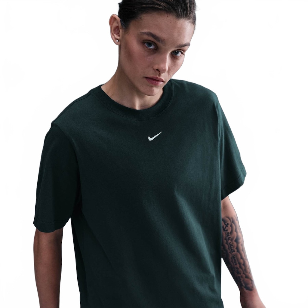 Camiseta Nike Sportswear Feminina