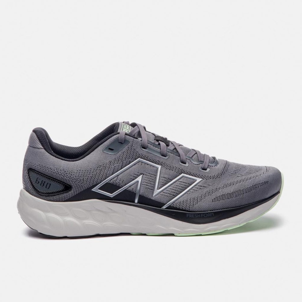 Tênis Masculino New Balance Fresh Foam 680v8