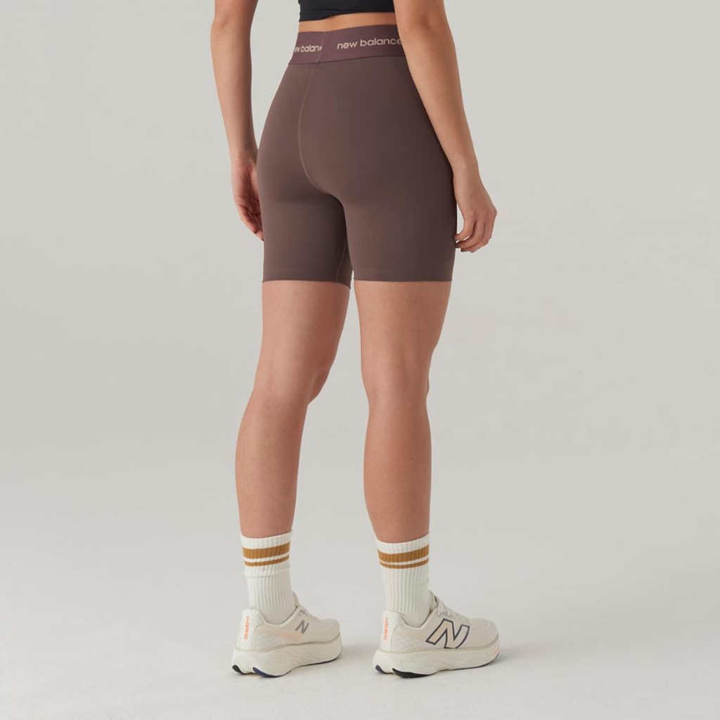 Imagem 2 do produto Bermuda New Balance Sport Essentials Active Feminina