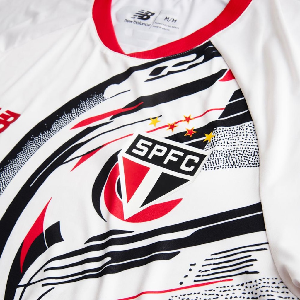 Imagem 4 do produto Camisa Pré-jogo do São Paulo 25 New Balance Masculina