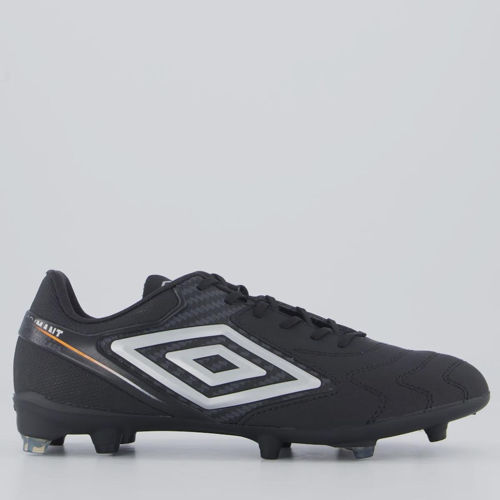 Chuteira de Campo Masculina Umbro Adamant Master Class Club