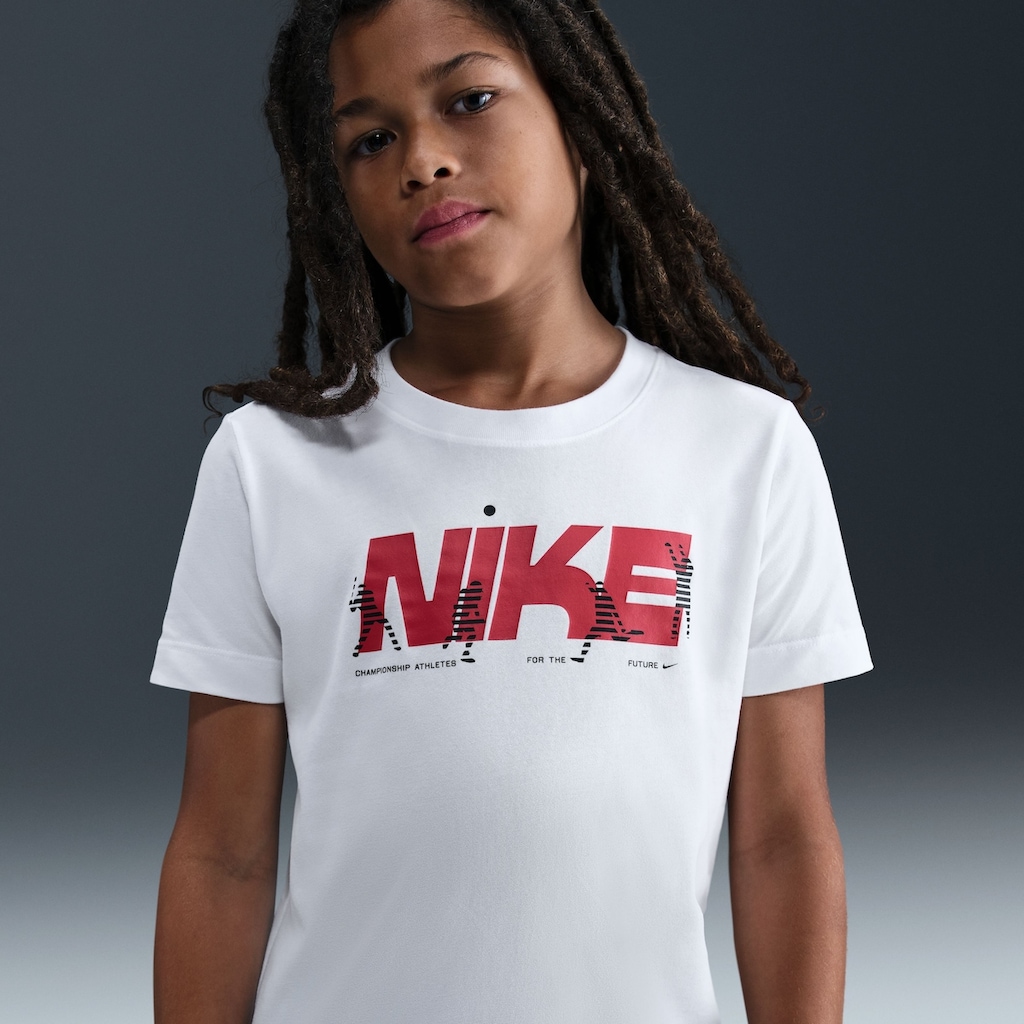 Imagem 2 do produto Camiseta Dri-FIT Nike Legend Sport Infantil