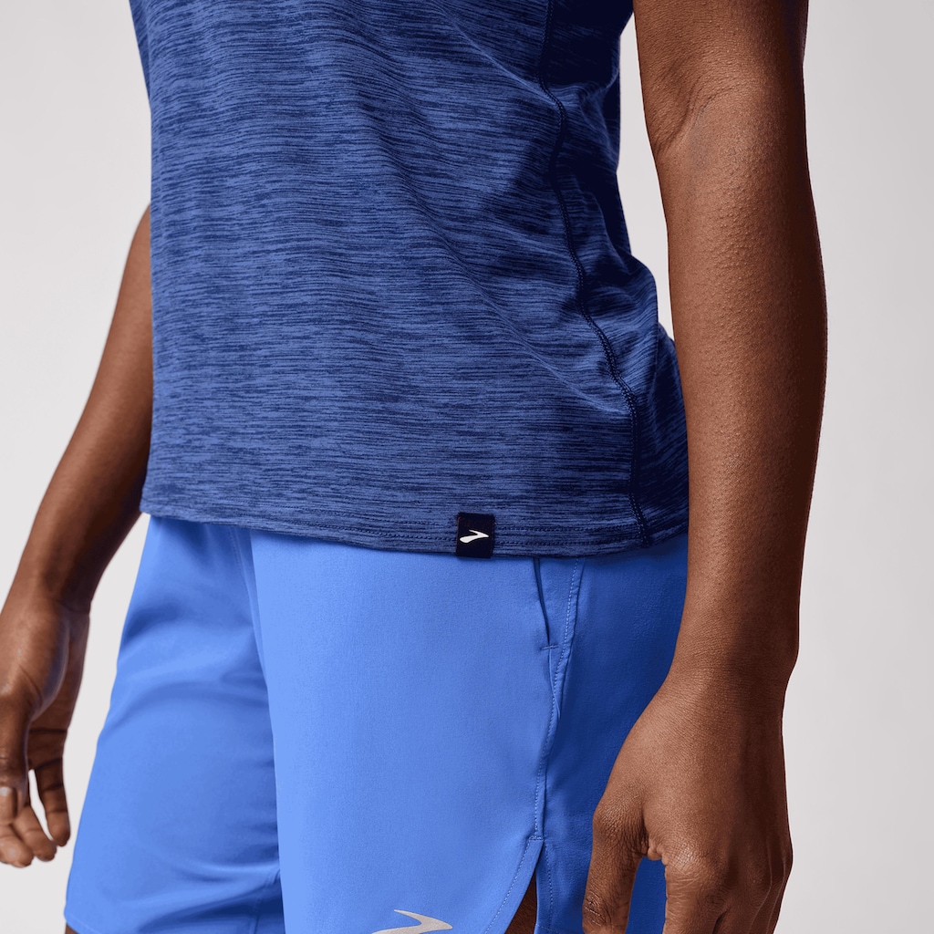 Imagem 4 do produto Camiseta Regata Brooks Luxe Feminina