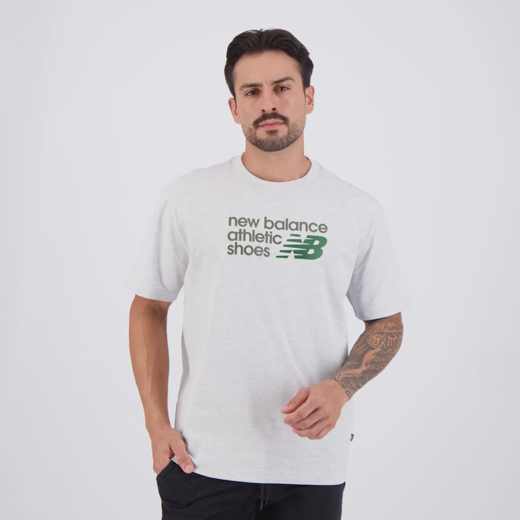 Camisa New Balance Athletics Relaxed Premium Chest Masculina
