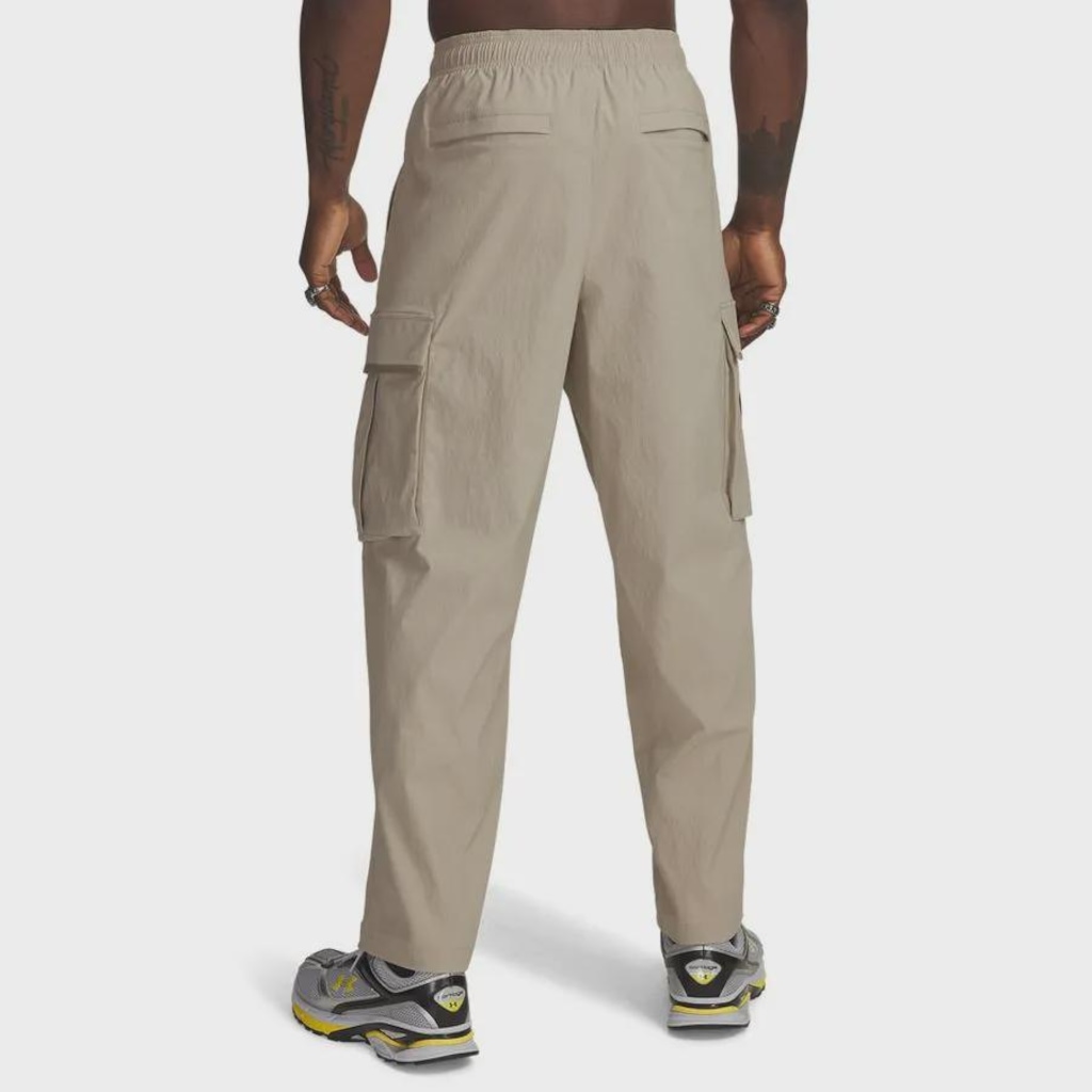 Imagem 2 do produto Calça Cargo Under Armour Unstoppable Woven Masculina