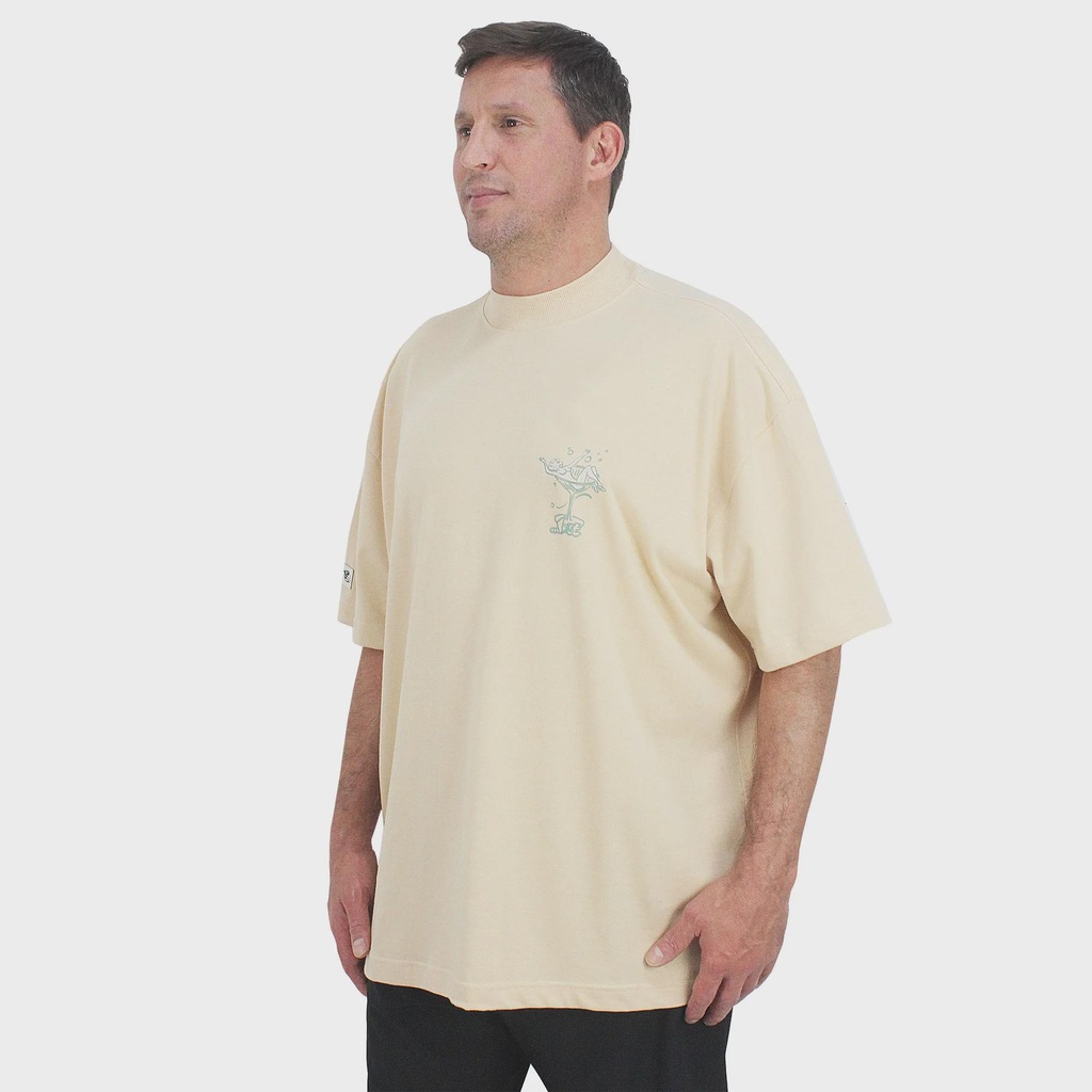 Camiseta Lost BoxFit Relax Is Summer Masculina