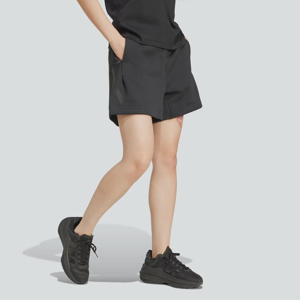 Imagem 2 do produto Shorts adidas ZNE Feminino