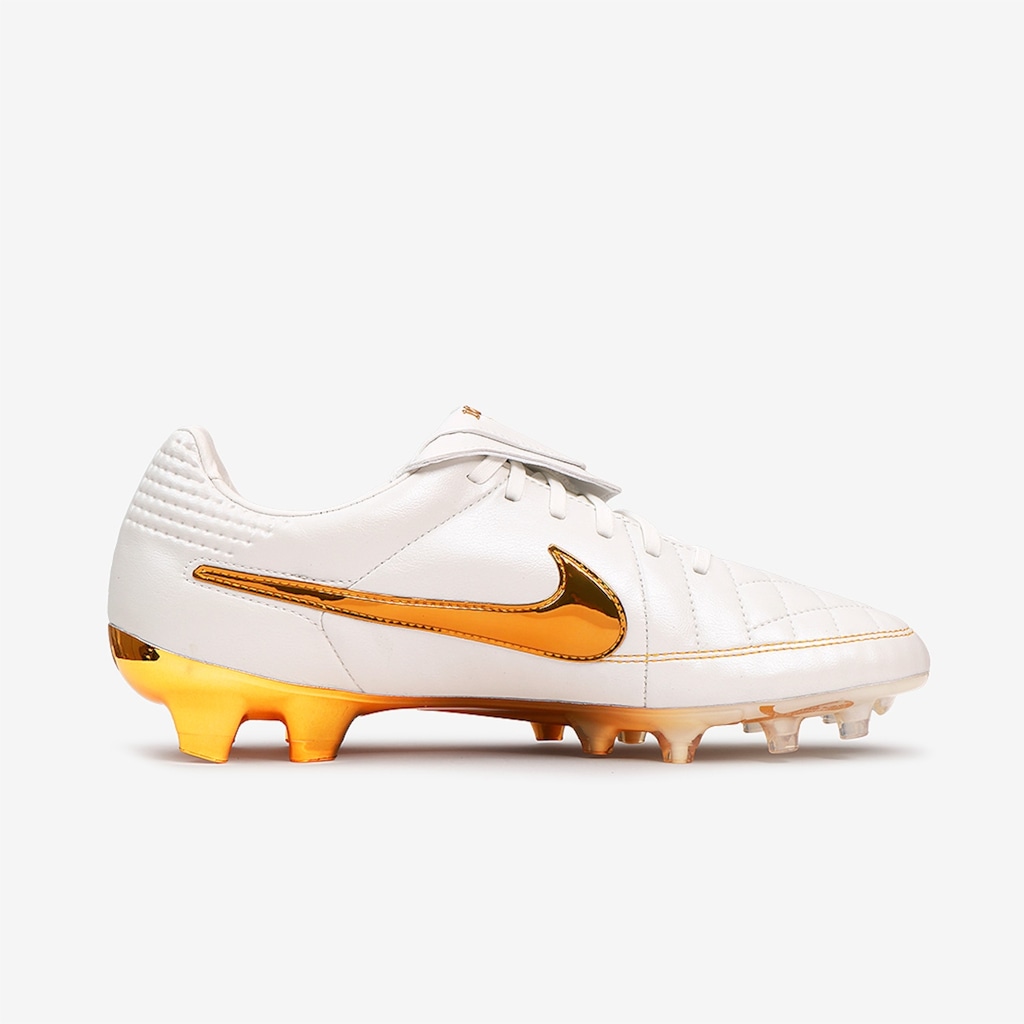 Chuteira de Campo Masculina Nike Tiempo SE Ronaldinho