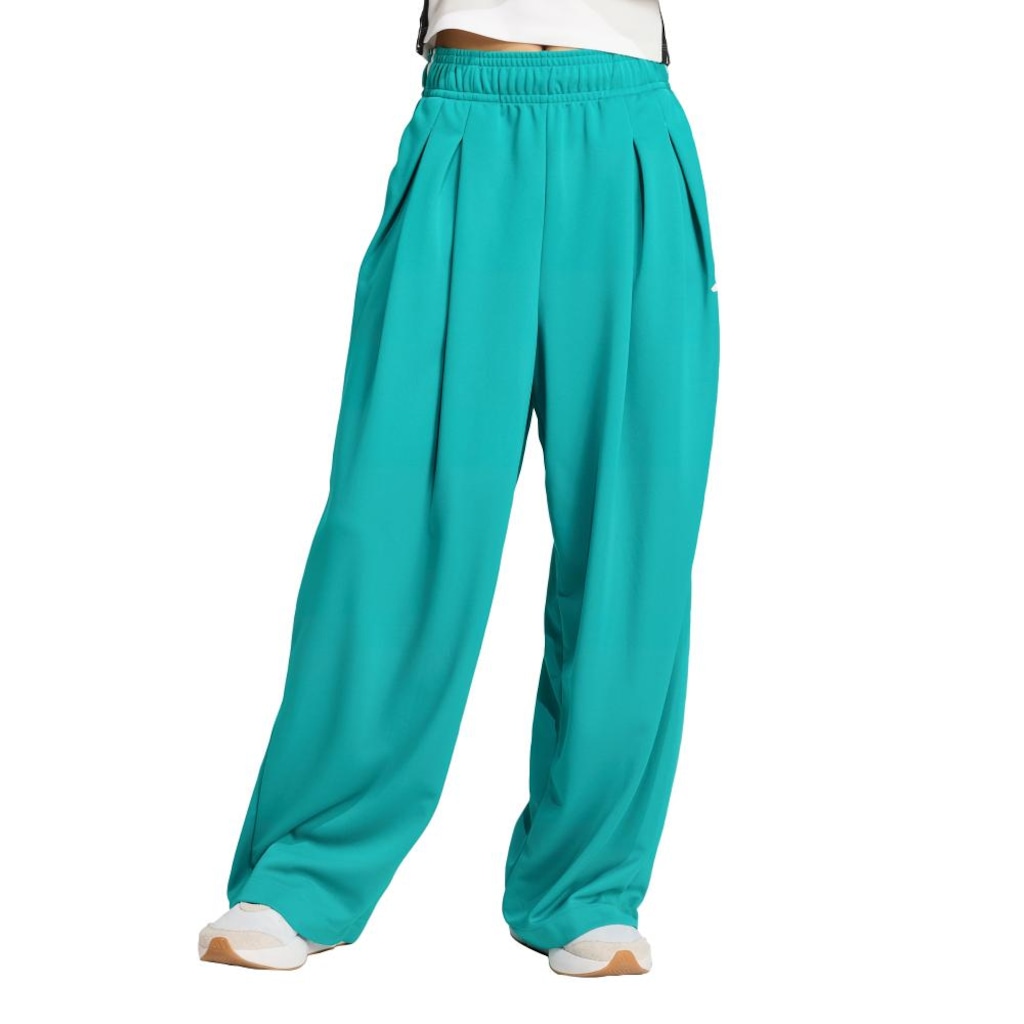 Calça adidas Tiro Três Listras Plissada Feminina