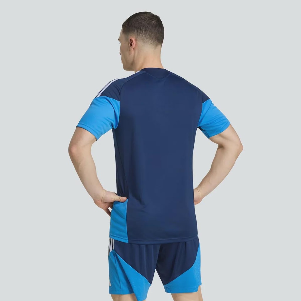 Imagem 2 do produto Camisa Do Cruzeiro Treino Comissão 2026 adidas Masculina