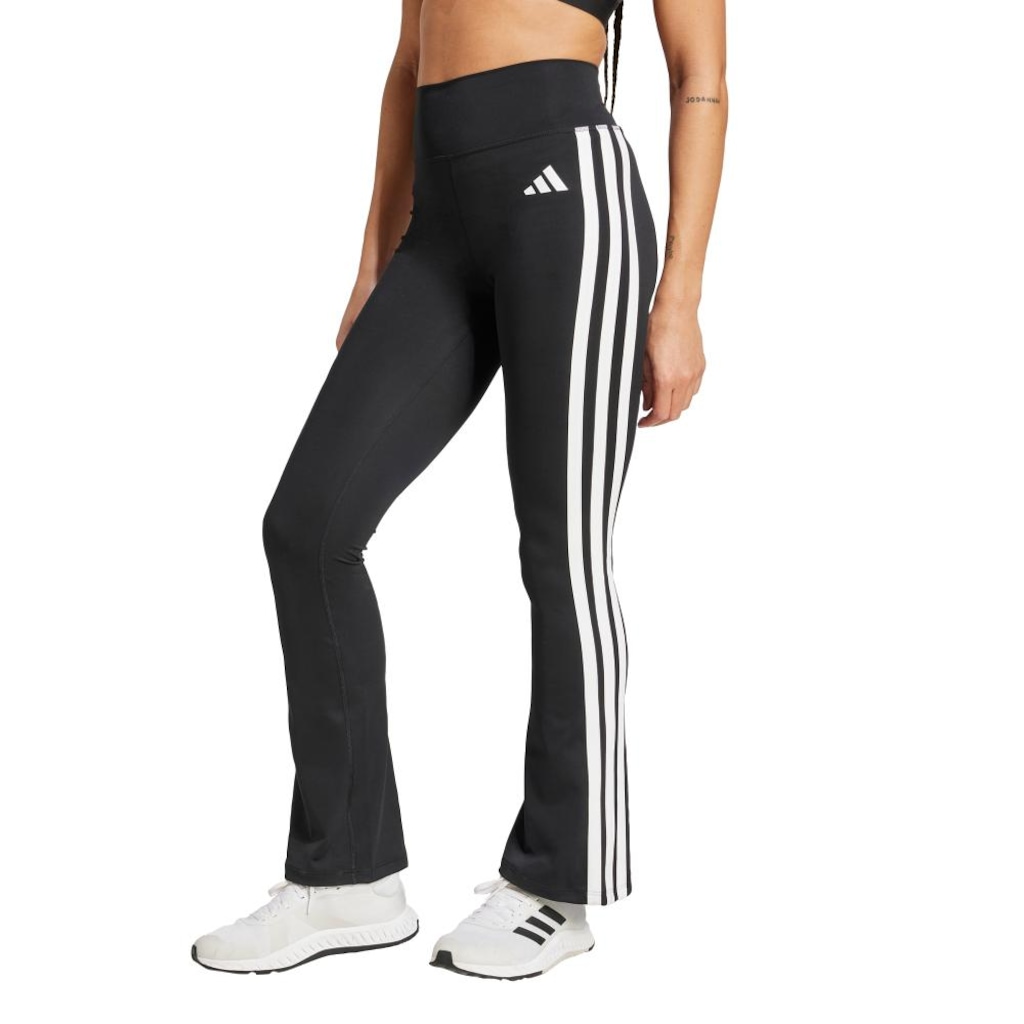 Calça Legging adidas Flare Optimé Essentials Três Listras Feminina