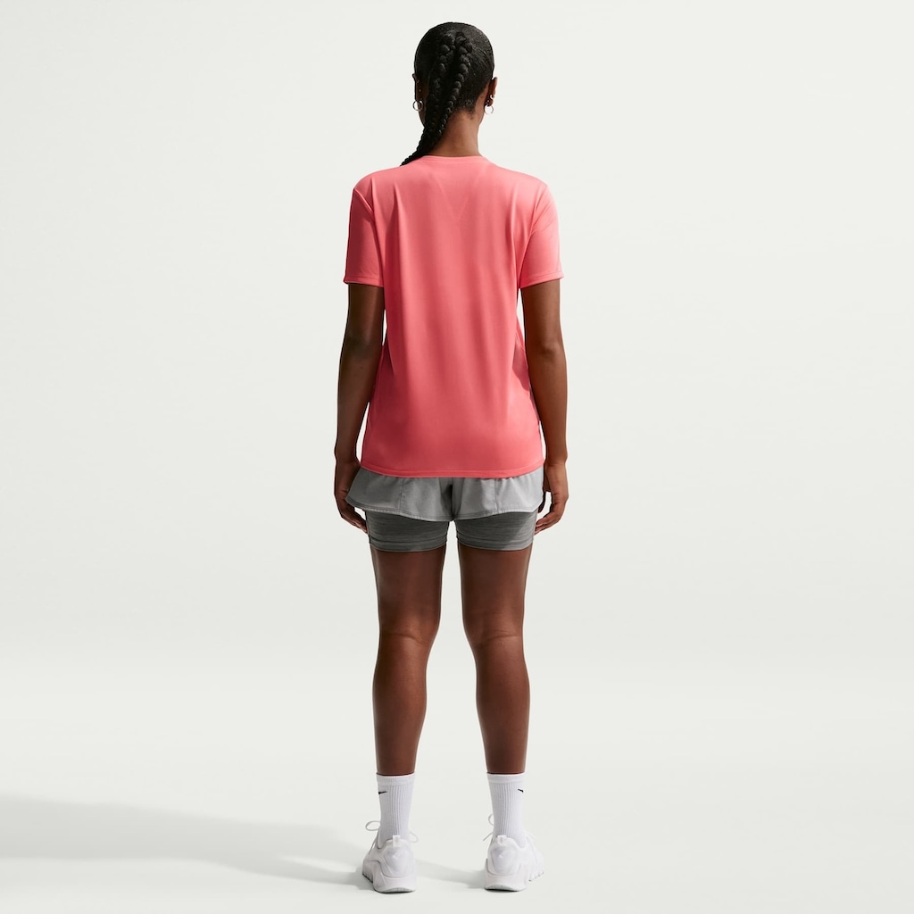 Imagem 5 do produto Camiseta Nike Dri-FIT Feminina