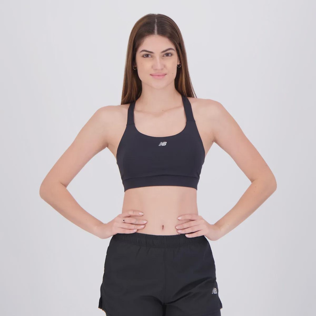 Top New Balance Essentials Run Feminino