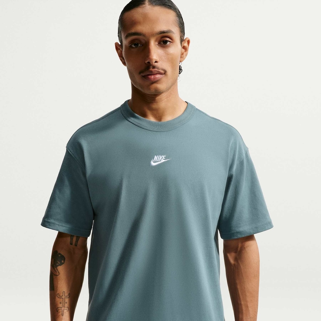 Camiseta Nike Sportswear Premium Essentials Masculina