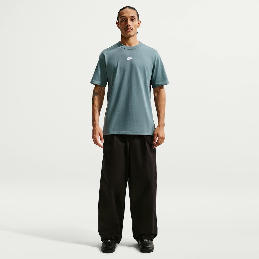 Imagem 4 do produto Camiseta Nike Sportswear Premium Essentials Masculina