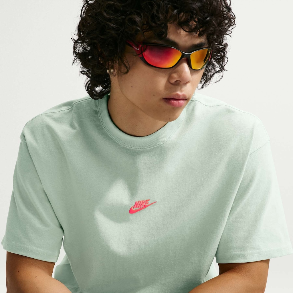 Imagem 3 do produto Camiseta Nike Sportswear Premium Essentials Masculina