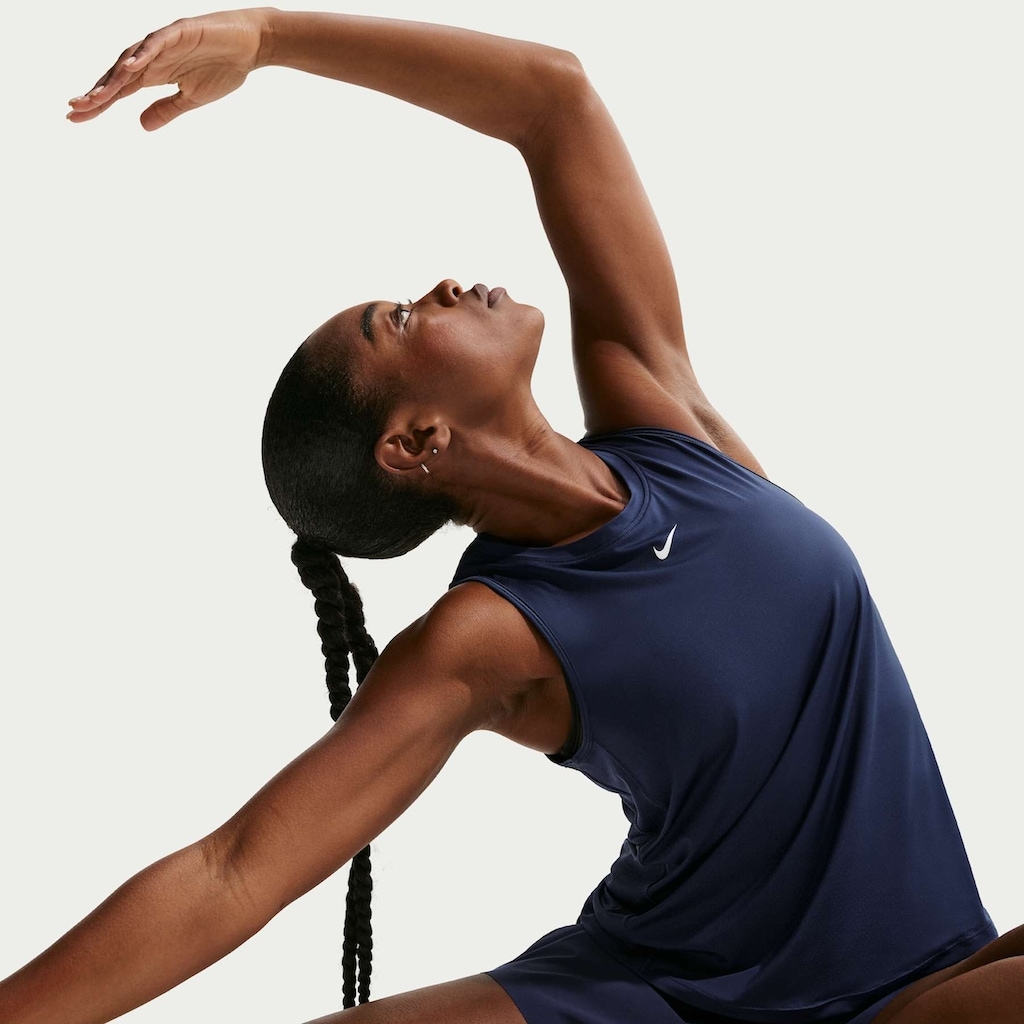 Imagem 3 do produto Regata Nike Dri-FIT One Feminina