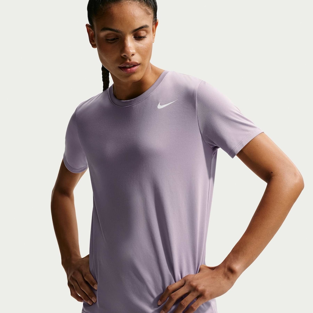 Camiseta Feminina Nike Dri-Fit Legend