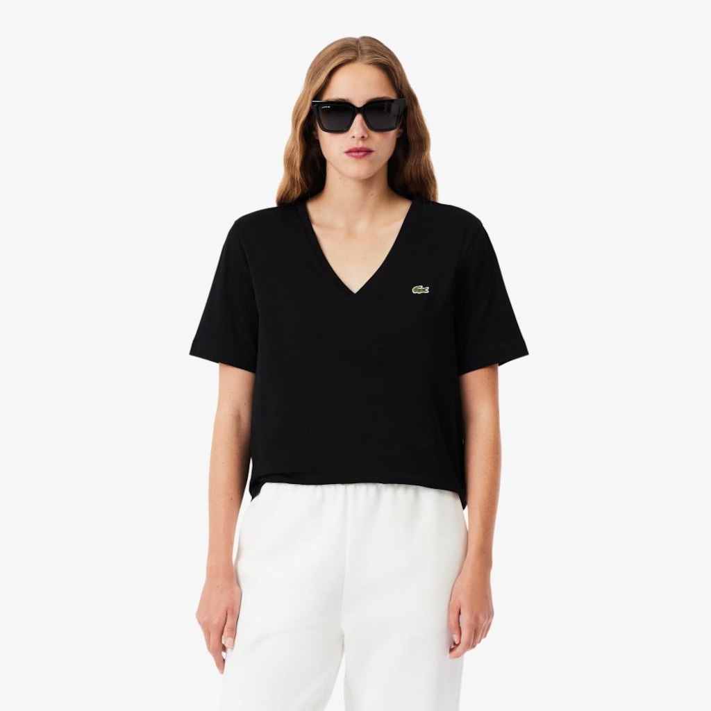 Camiseta de Algodão com Gola V e Caimento Relaxado Lacoste Feminina