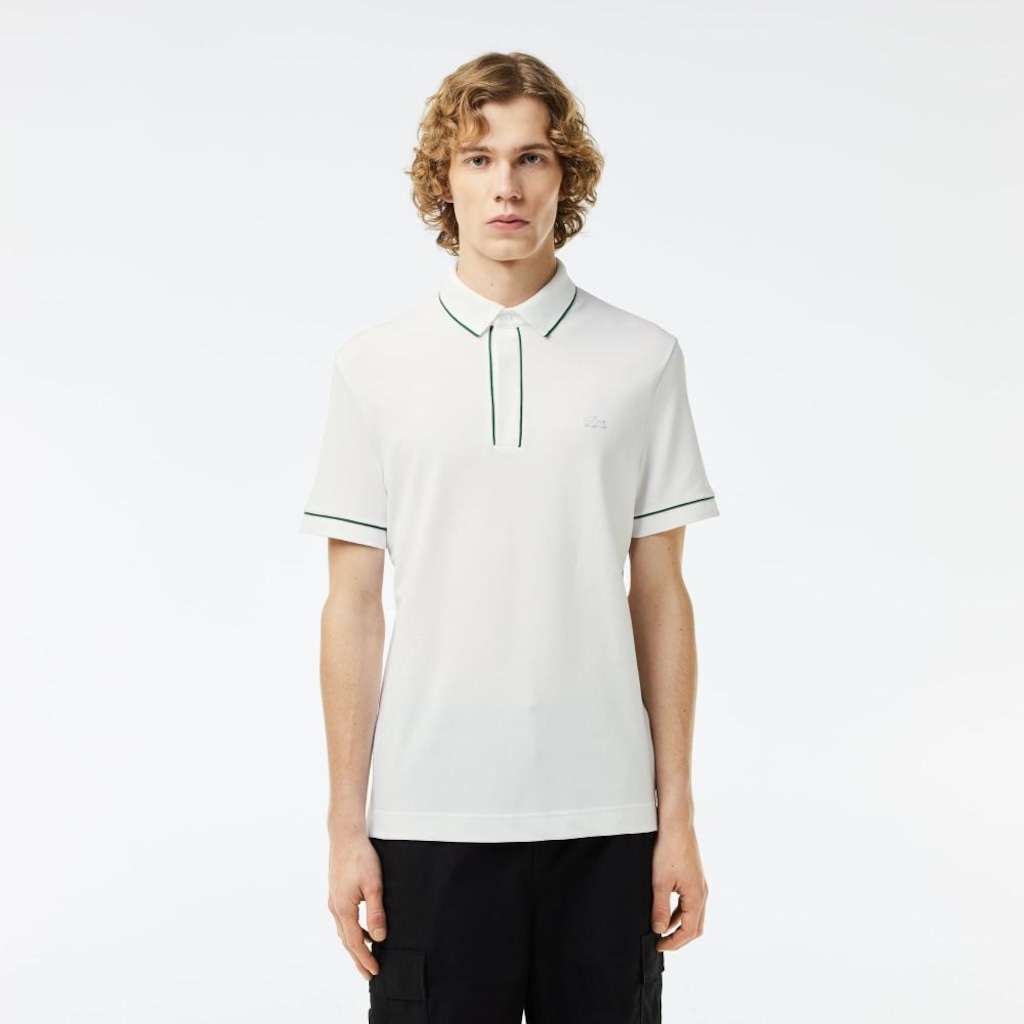 Camiseta Polo Paris em Piqué com Elastano e Carcela Oculta Lacoste Masculina