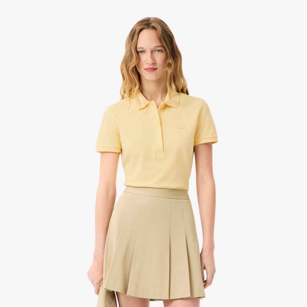 Imagem 1 do produto Camiseta Polo Lacoste L.12.D Slim Feminina – O Clássico com Stretch e Flexibilidade
