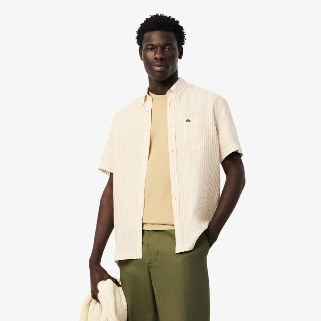 Camisa Regular Fit de Manga Curta em Linho