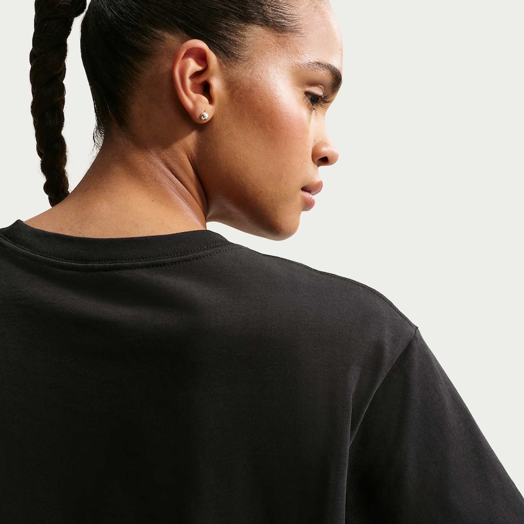 Imagem 2 do produto Camiseta Cropped Nike Sportswear Classic Feminina