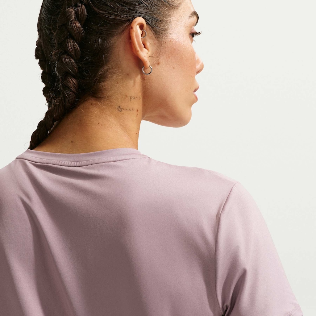 Camiseta Nike Dri-FIT One Feminina
