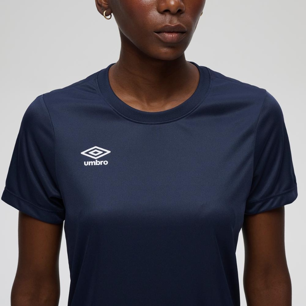 Imagem 2 do produto Camiseta Umbro Legacy - Feminina