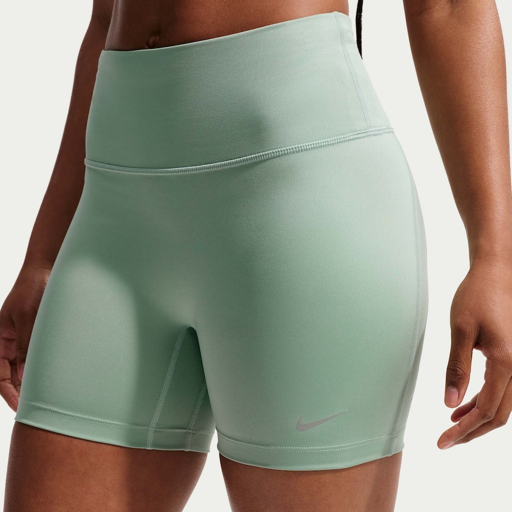 Imagem 2 do produto Shorts Dri-FIT Nike Tempo Feminino