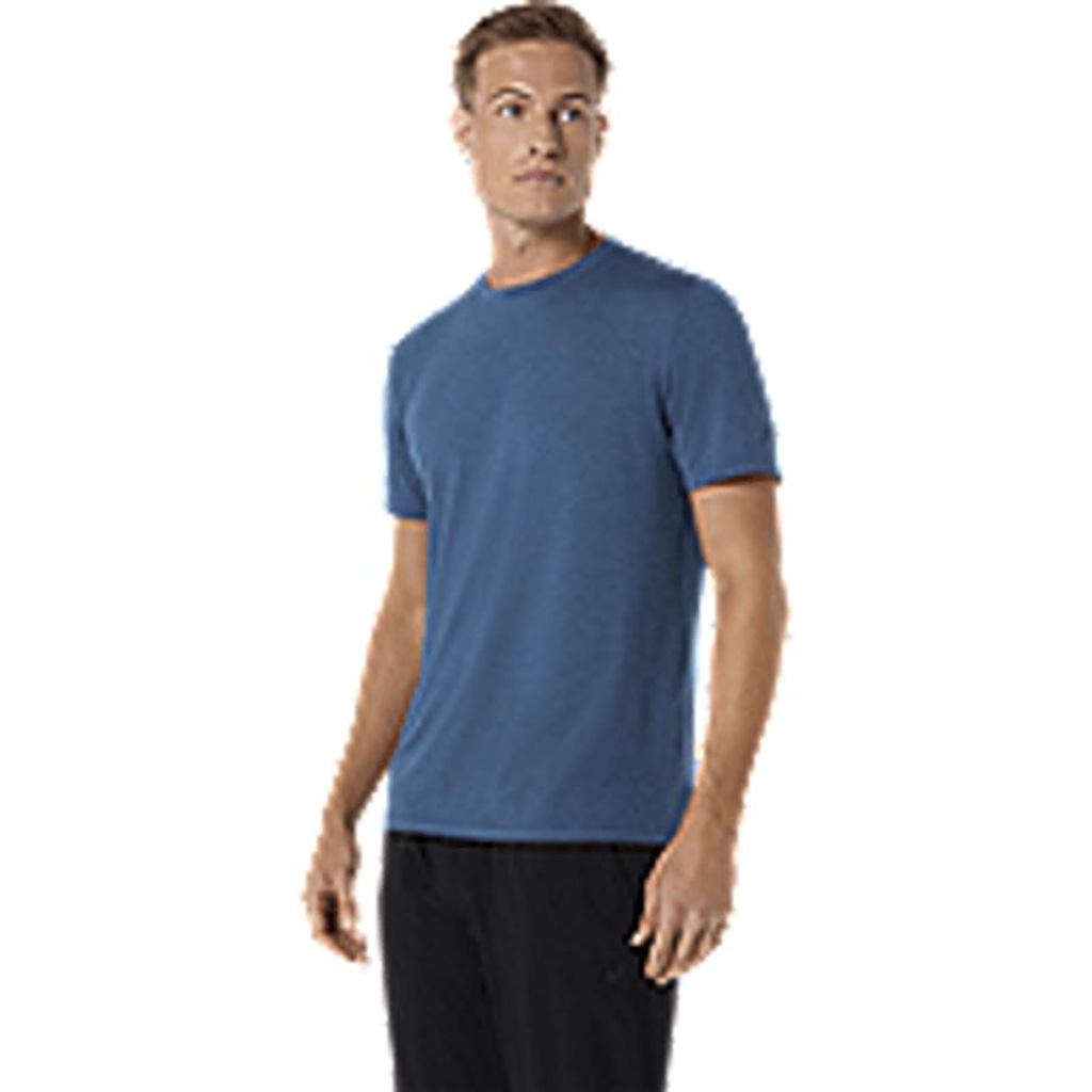 Camiseta ASICS Manga Curta Com Textura Refinada Masculina