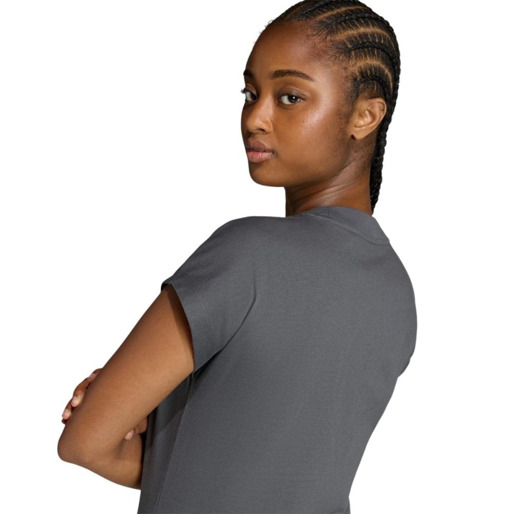 Imagem 3 do produto Camiseta adidas Essentials Linear Feminina