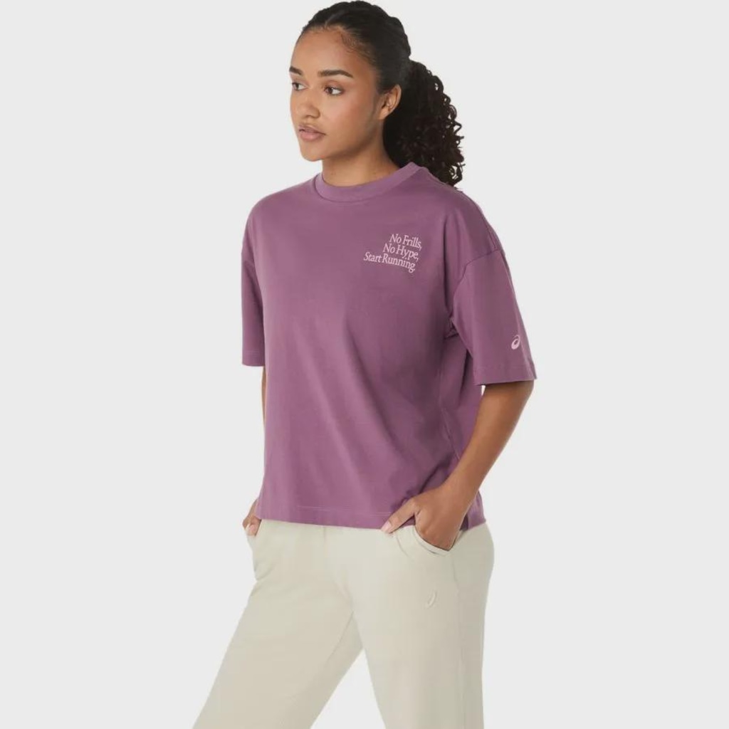 Imagem 2 do produto Camiseta ASICS Relaxada com Estampa de Mensagem de Corredor Feminina