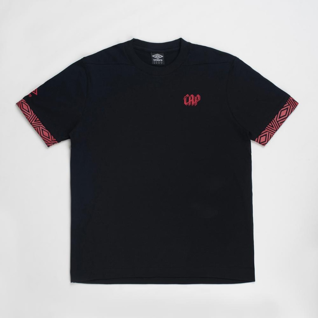 Camisa do Athletico Paranaense Concentração 26/27 Umbro Masculina